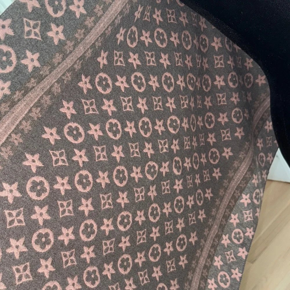 Pink and Gray Patterned Shawl